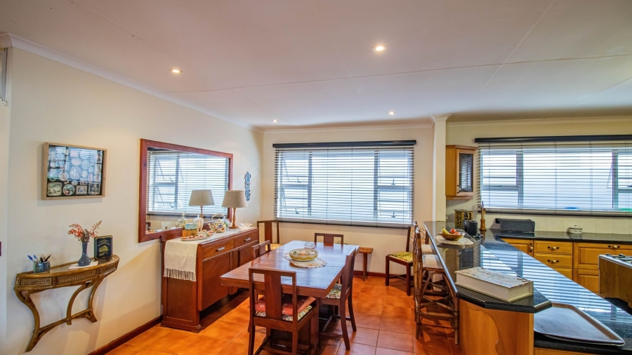 4 Bedroom Property for Sale in Selborne Eastern Cape